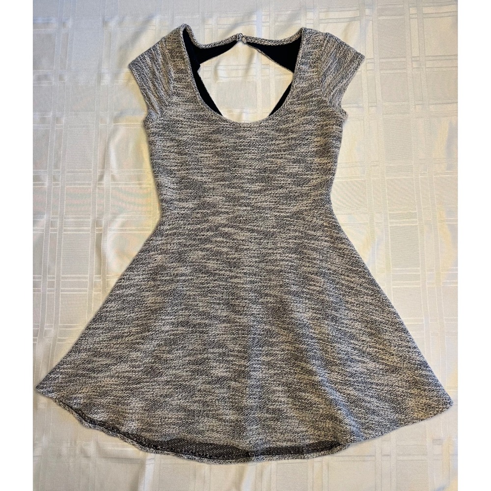 American Eagle Dress Womens M Black White Skater Fit Flare Cutout Back Knit